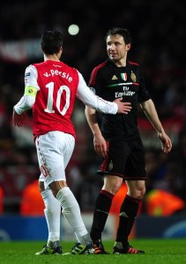 Mark+van+Bommel+Arsenal+FC+v+AC+Milan+UEFA+YOPKKa4Qbp0l