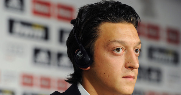 mesut-ozil