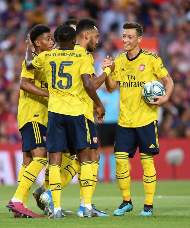 Auba and Mesut